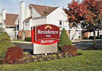 Hawthorn Extended Stay By Wyndham Fort Wayne Exterior photo
